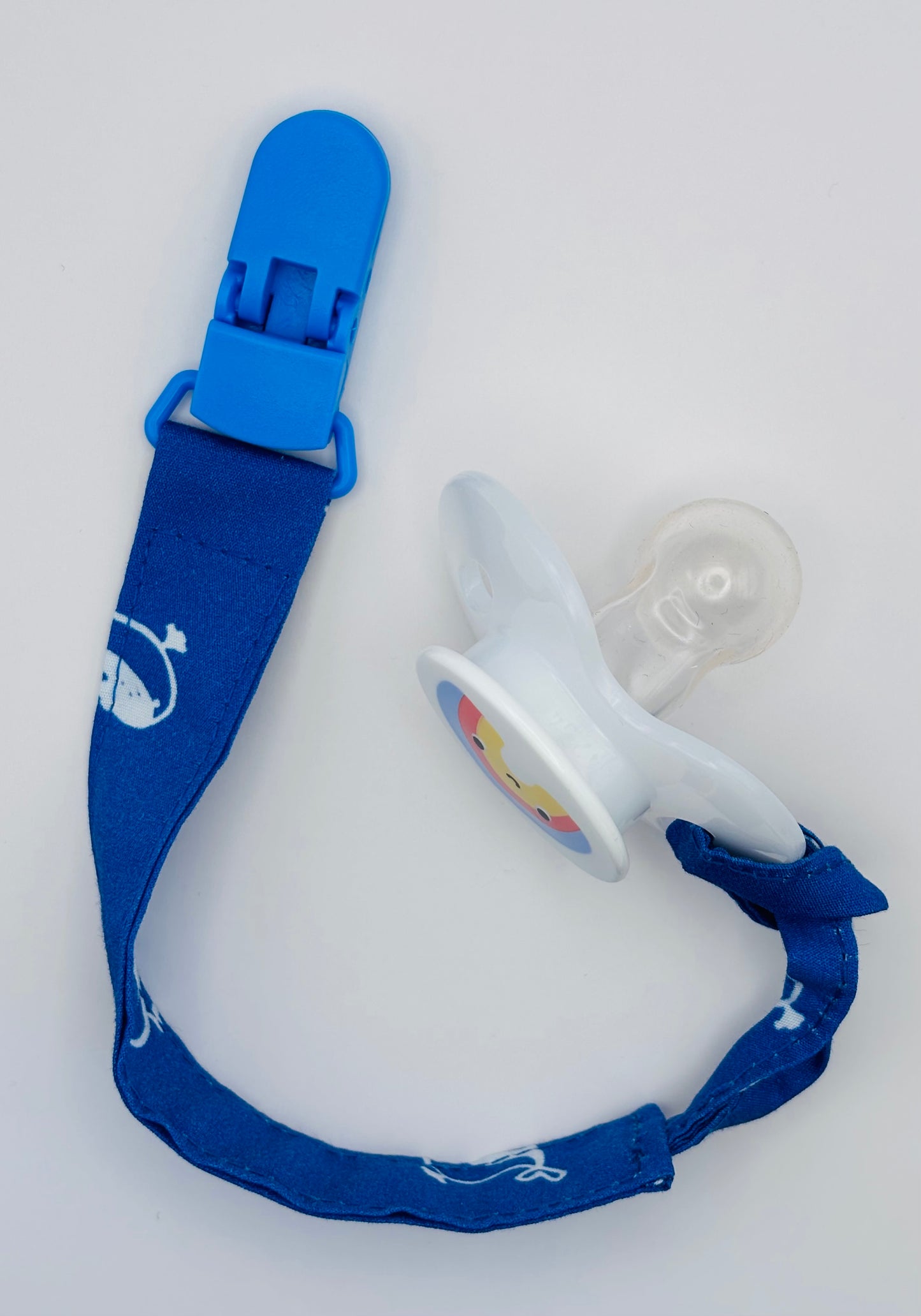attache-tétine Bubuclip bleu petit marin -petit beba
