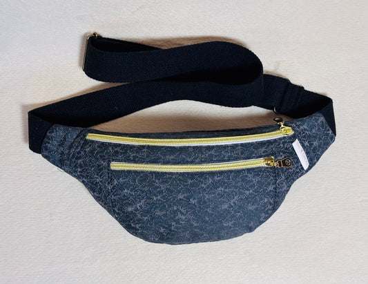 sac banane signature pour adulte en tissu noir et anthracite avec sangle noir -petit beba